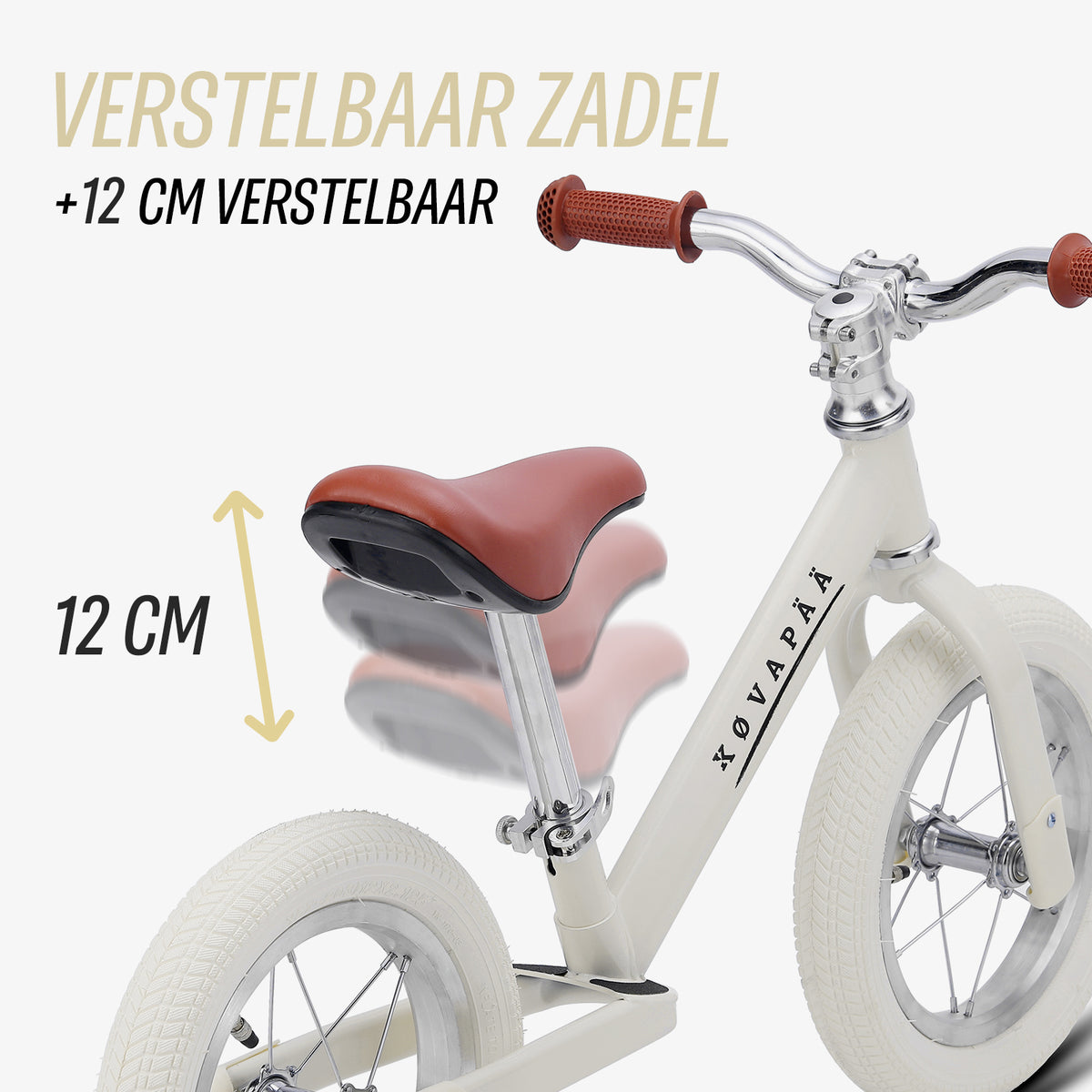 close-up van het zadel op de beige Køvapää loopfiets