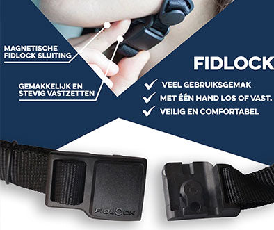 close-up van Fidlock magneetsluiting op Køvapää Espoo fietshelm